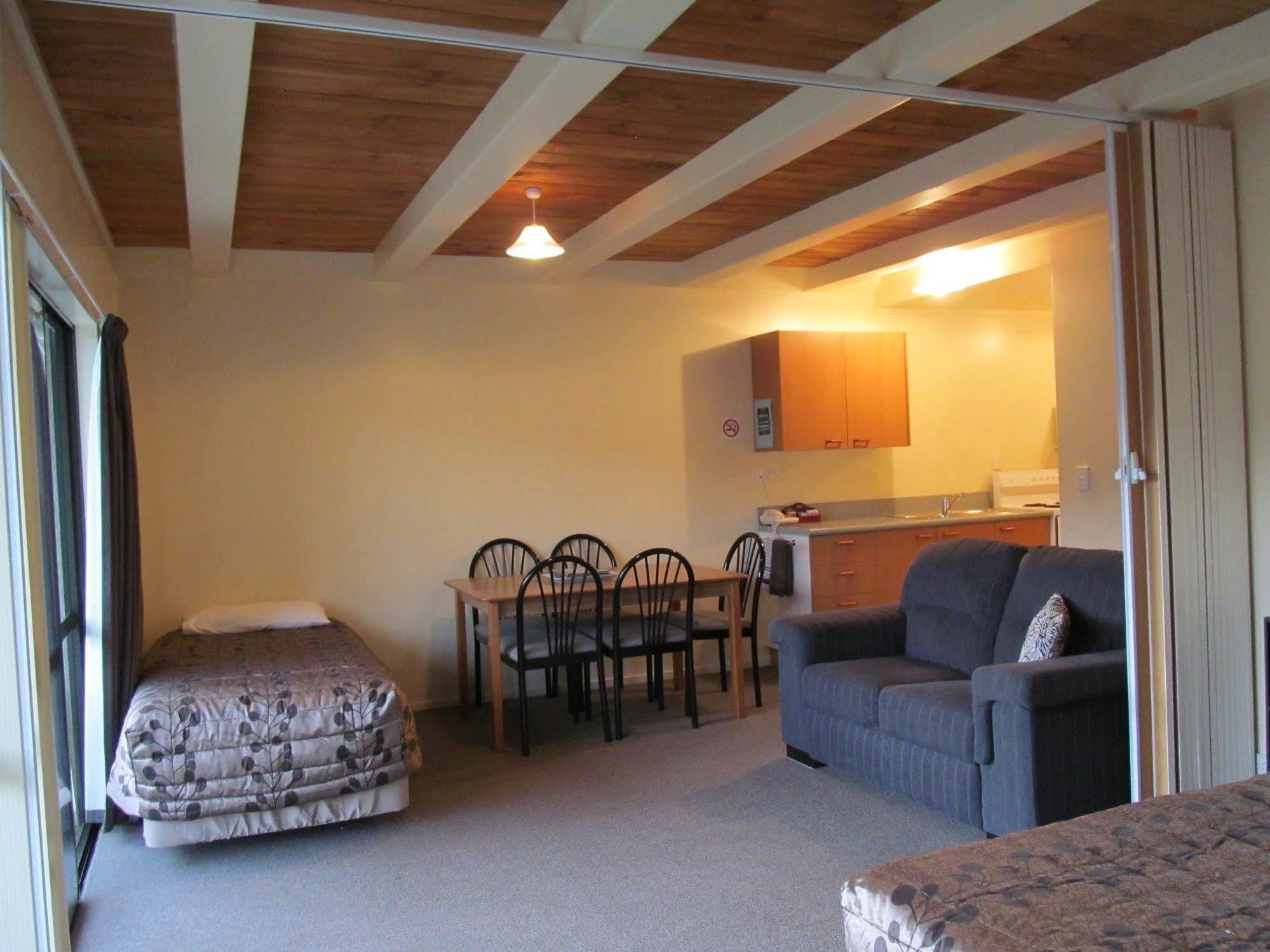 Wanaka Heights Motel Eksteriør bilde